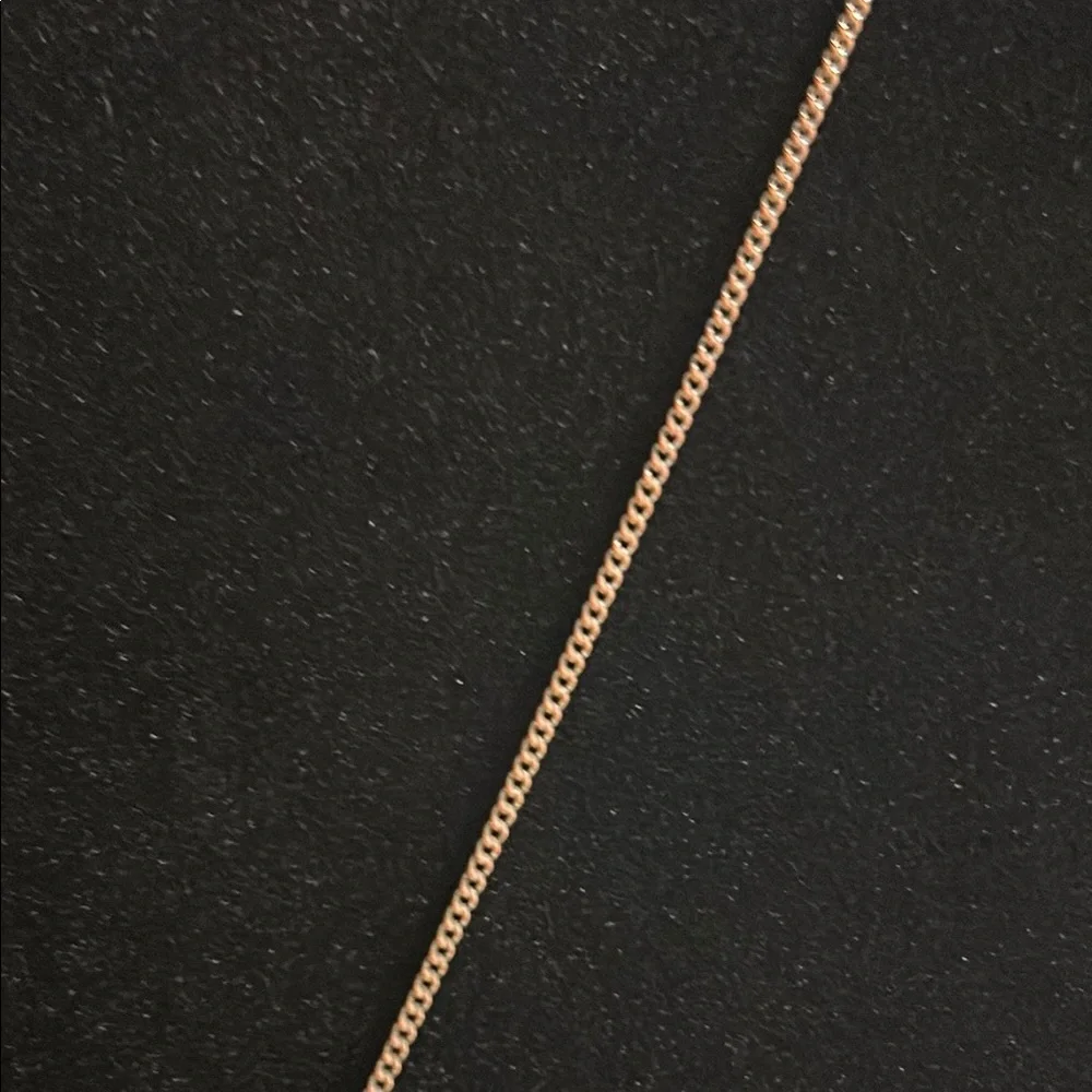 Elegant Silver and Gold Color Clover Necklace - Picture 2 of 8